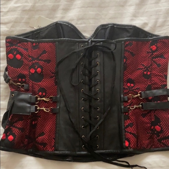 $FIRM (81 likes already ) NWT skull corset - goth-edgy-emo Plus Sized - Picture 3 of 7